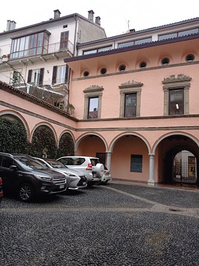 Beauty Hall S.N.C.Di Rossi Marco Capalbo Angelina