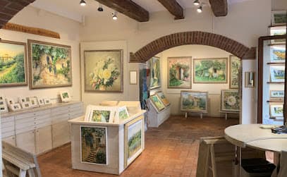 Art Gallery In Tuscany