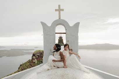 Roberta Perrone - Elopement Photographer