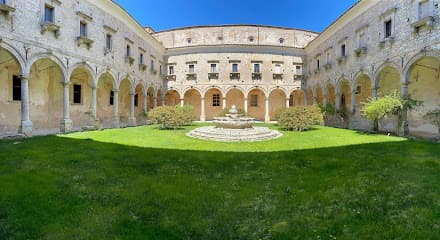 Abbazia Santa Maria Del Bosco
