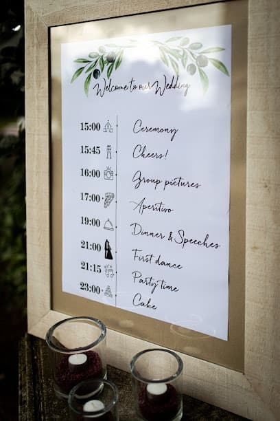 Wedding Planner Tuscany - The Wedding Knot by Dashiell