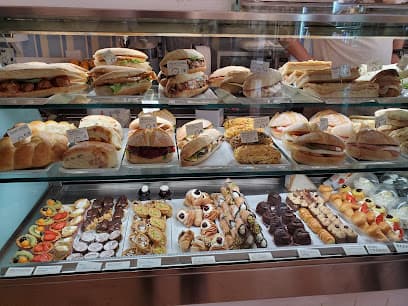 Collina Positano Bakery
