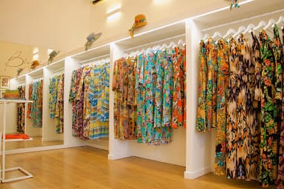 Blanche Capri Couture
