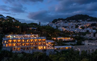 Luna Hotel
