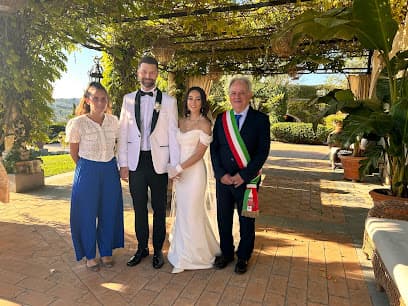 Giulia Ghizzoni - Interprete e traduttore certificato