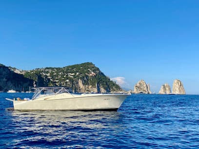 Powerboat Charter