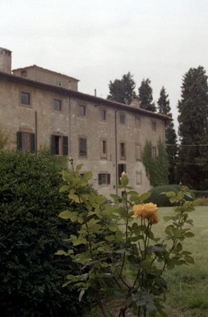 Villa Pozzolo; exclusive Weddings & Family holidays. In Artist villa - all inclusive