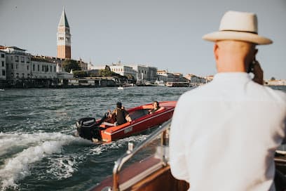 Limo Boat Service