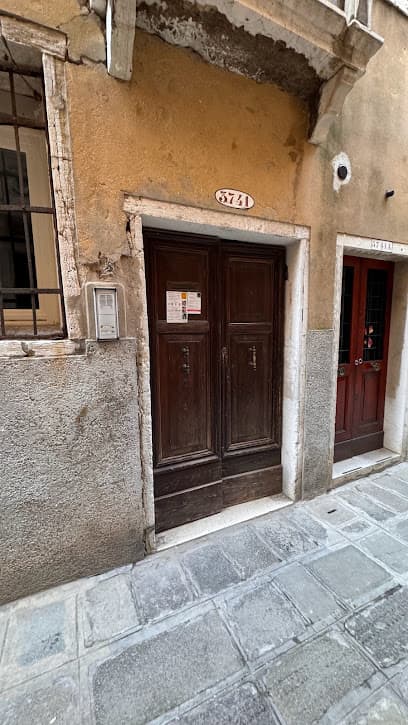 Just! Venice Srl