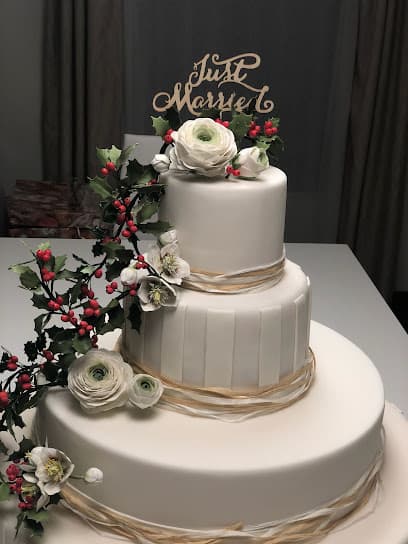 Spazio Cri Luxury Cake