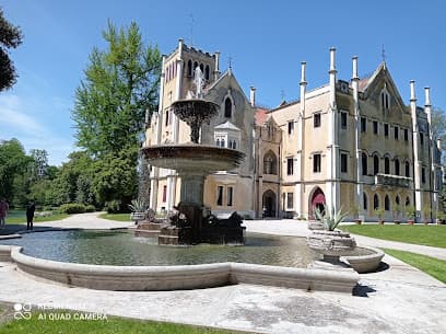Castle Papadopoli Giol