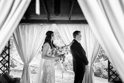 Intimate Italian Weddings