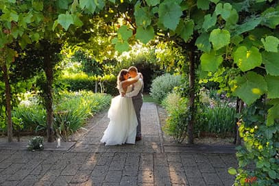 Al fresco Wedding