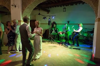 The Waistcoats - The Irish-Italian Wedding Band in Italy