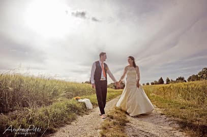 Andrea Pitti Wedding Photographer in Tuscany