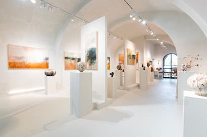 Nous Art Gallery