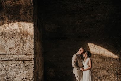 Roberta Perrone - Elopement Photographer