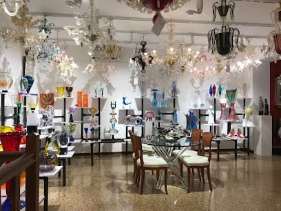 Marco Polo International Glass Art Gallery