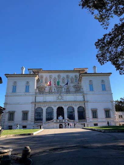 Limousine Service in Italy