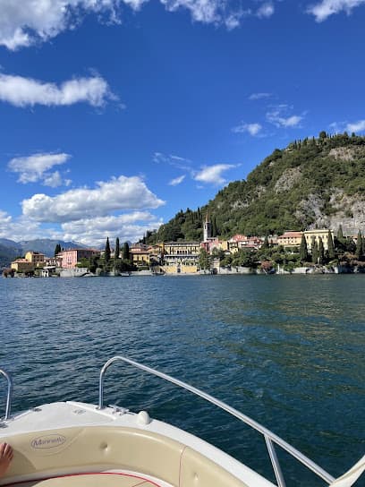 Boathirebellagio