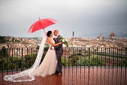 Andrea Corsi | Italian Wedding photographer Tuscany, Florence, Italy