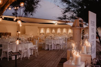 Nabilah Luxury beach Wedding