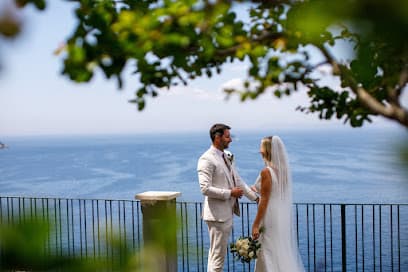 Flowers and Confetti Italy Weddings