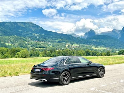 Milan Limousine Service - Limo Hire | Noleggio con Conducente Milano