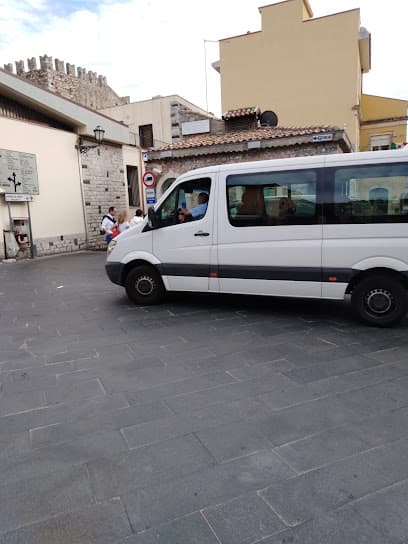SERVIZIO TAXI TAORMINA