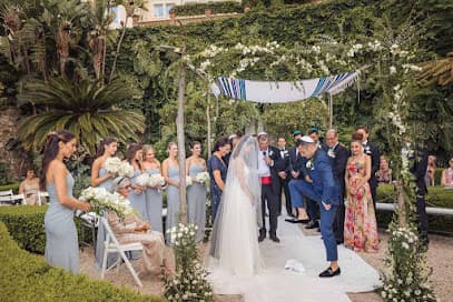 Petali e Capricci Weddings si riceve su appuntamento.